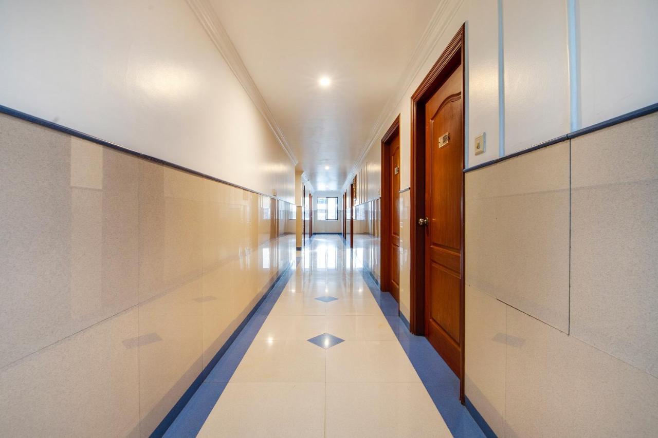 Capital O 41646 Hotel Devi Towers Salem Buitenkant foto